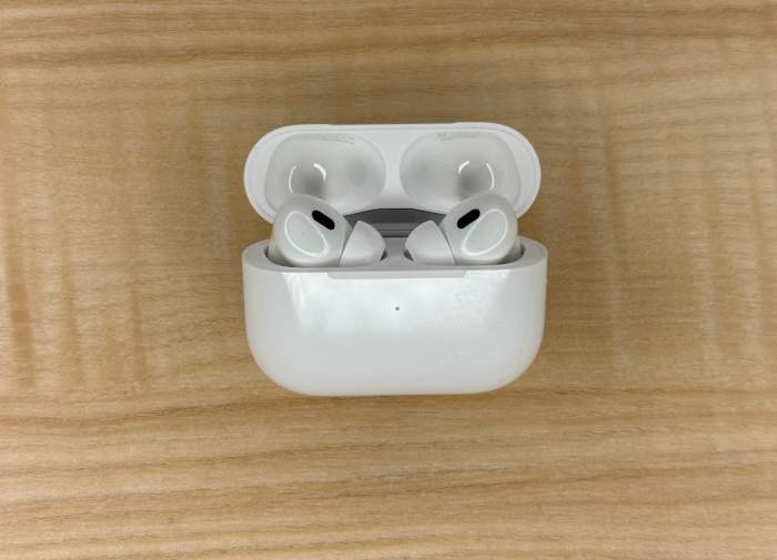 6-airpods pro second gen review